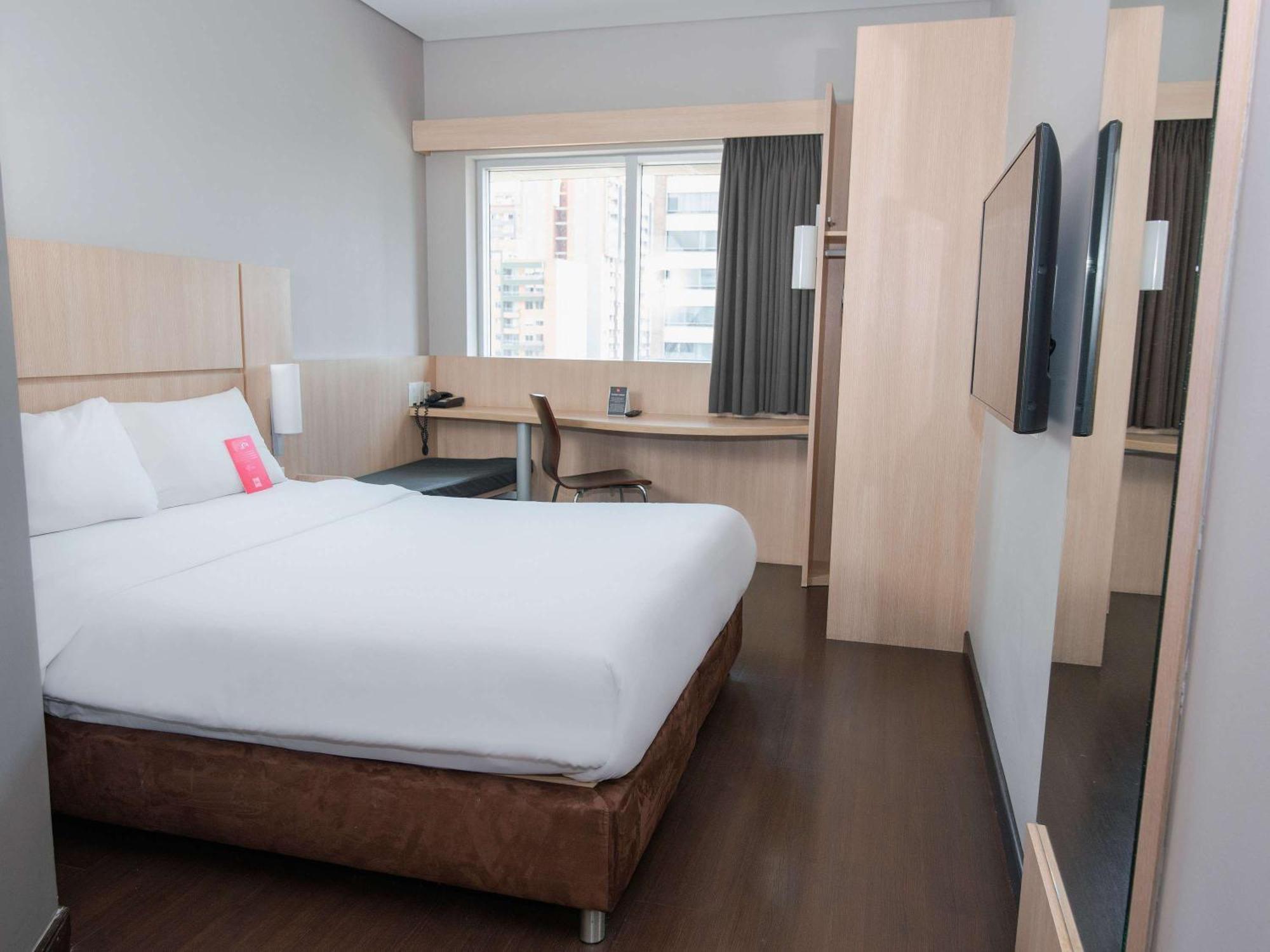 Hotel Ibis Medellín Exteriér fotografie