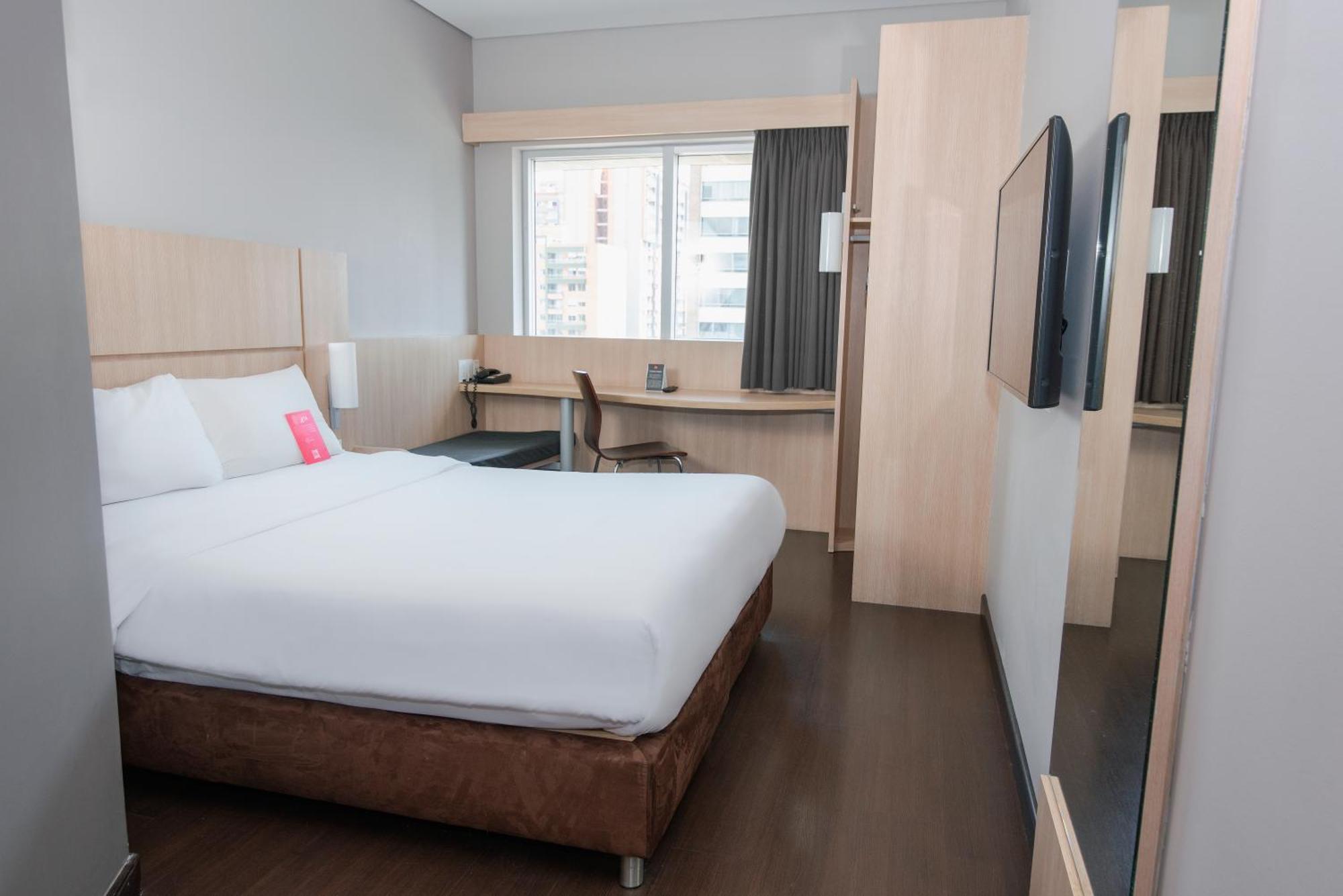 Hotel Ibis Medellín Exteriér fotografie