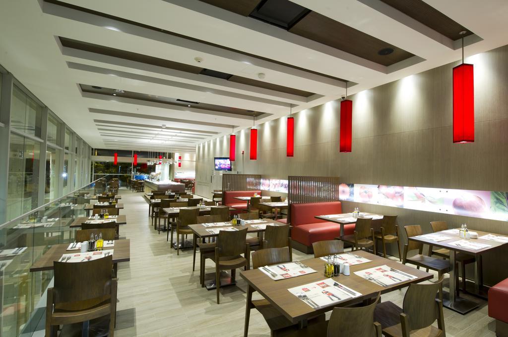 Hotel Ibis Medellín Exteriér fotografie
